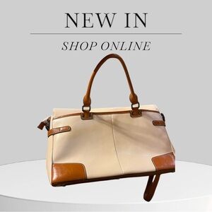 Like new ! Bostonian Cream and Tan Satchel Bag old Money Fashion